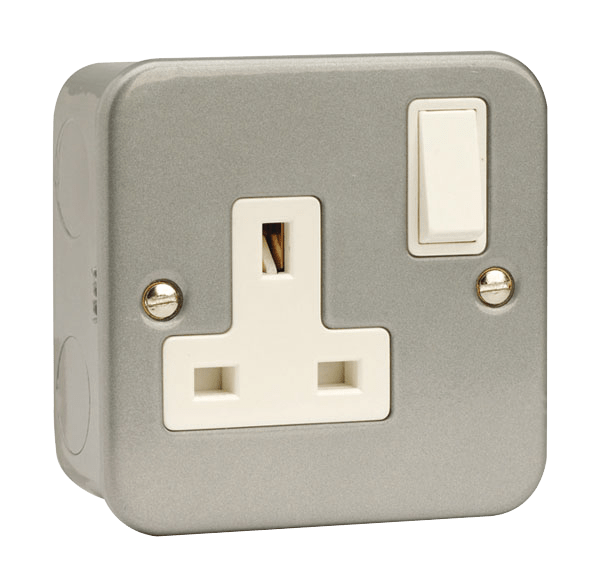 Click Essentials 1 Gang 13A DP Switched Metal Clad Socket CL035