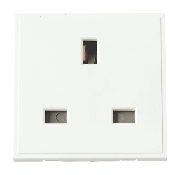 Click New Media 13A UK Socket Outlet Module (Twin Width) MM010xx