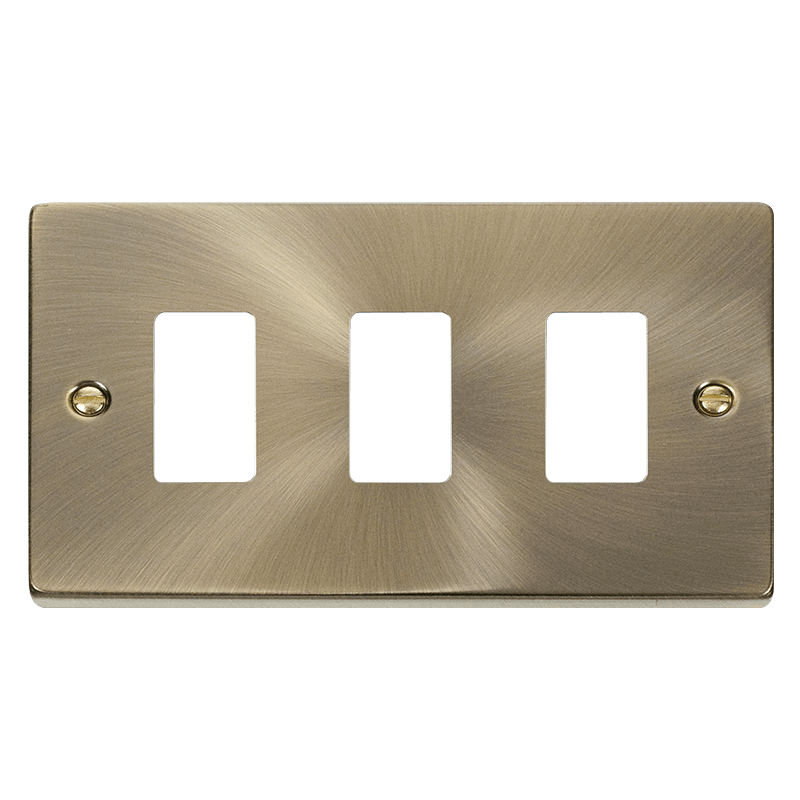 Click Deco Grid Pro 3 Gang Frontplate VPxx20403