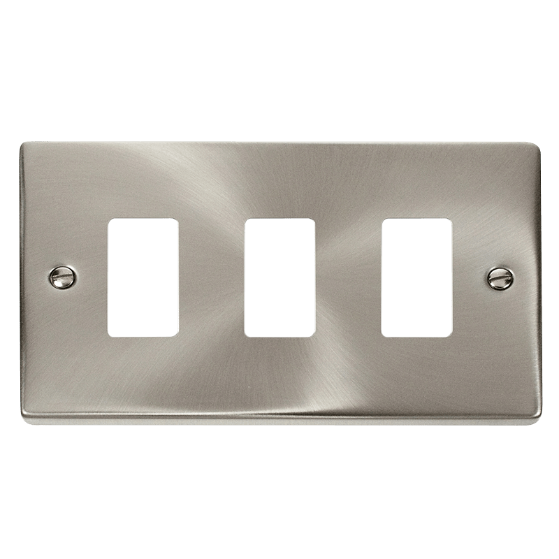 Click Deco Grid Pro 3 Gang Frontplate VPxx20403