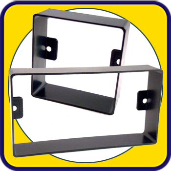 YoozyBox 1 Gang Plasterguard